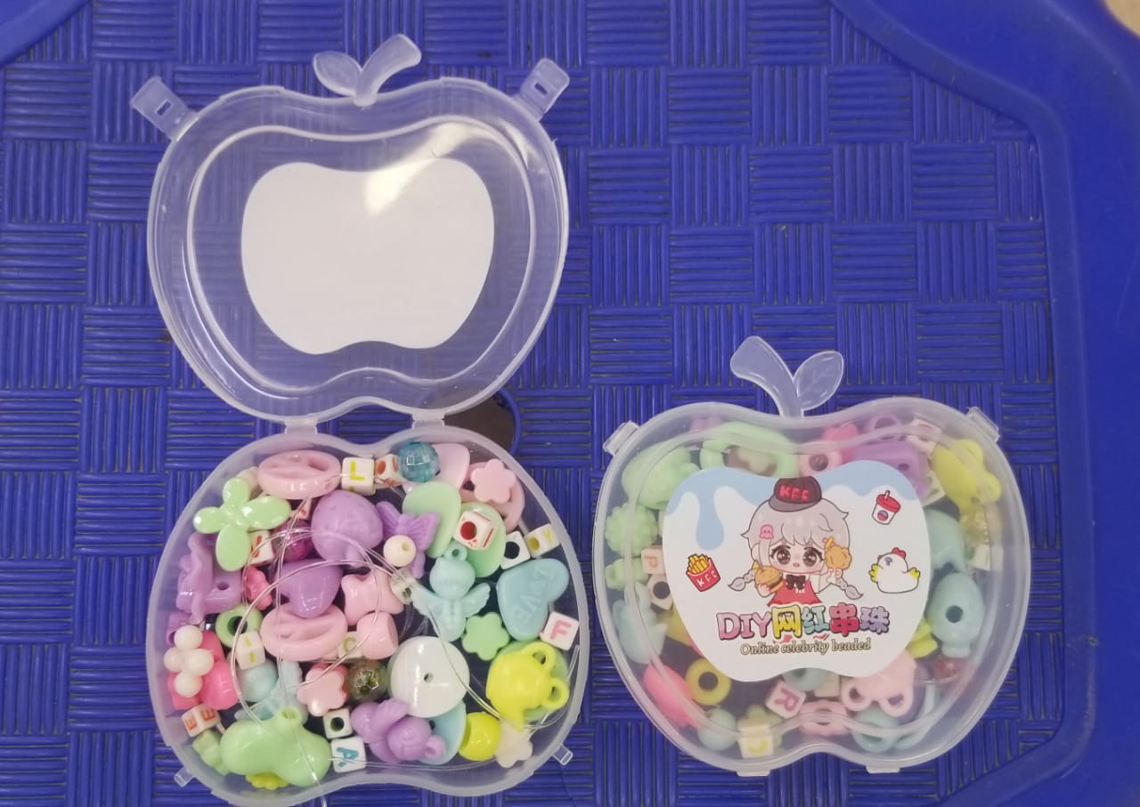 Beads set