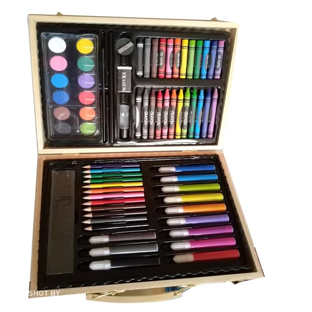 68 WOODEN ART KIT