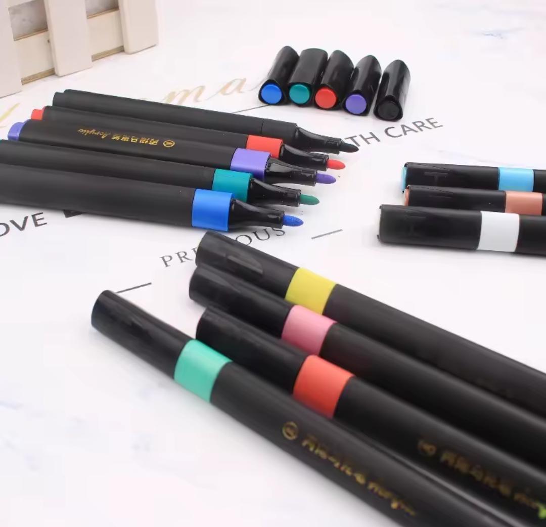 12 Color Acrylic Markers Best Quality