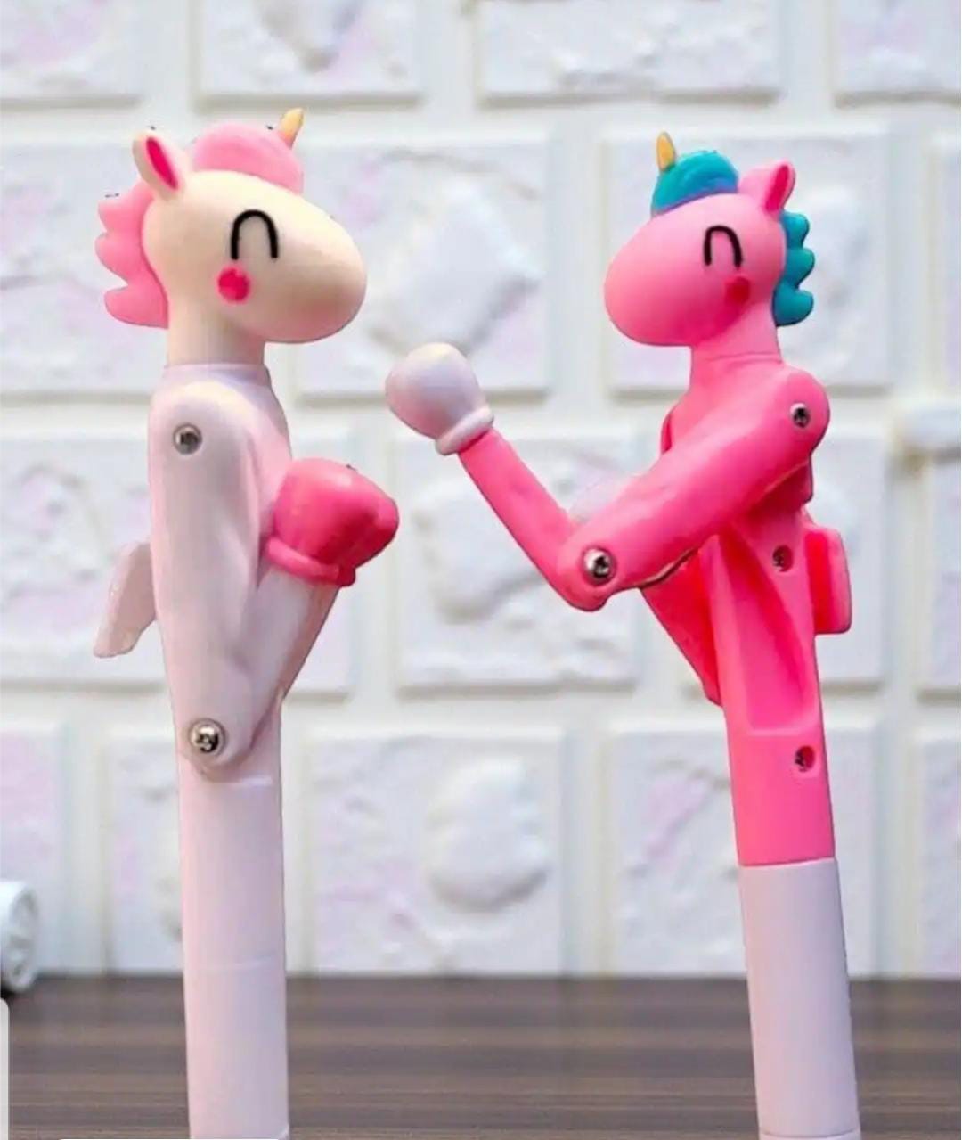 UNICORN FIGHTING PEN