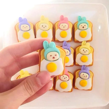 MINI BREAD ERASER
